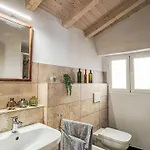La Casa Di Anna By Interhome